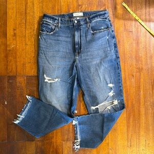 Abercrombie curve love ankle straight ultra high rise blue destroy jeans